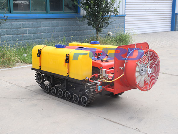 履帶式打藥機(jī) 履帶式打藥機(jī)