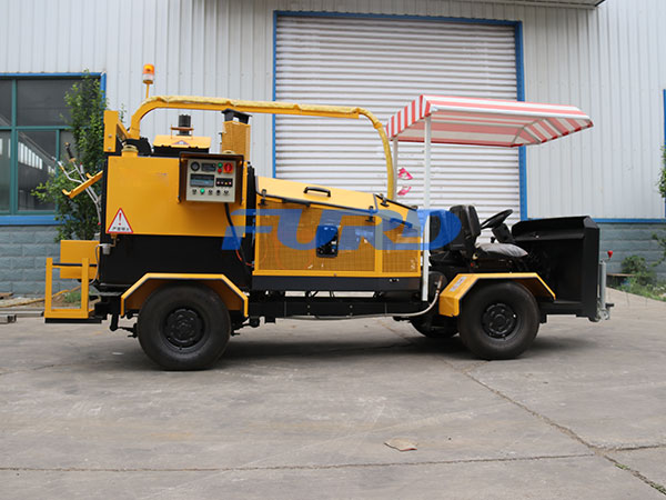 350升瀝青灌縫機 350升瀝青灌縫機