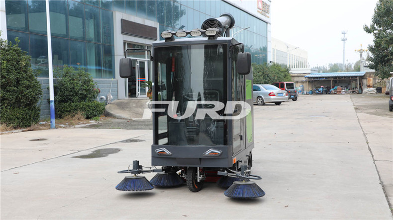 CZ4A3827.jpg CZ4A3827.jpg